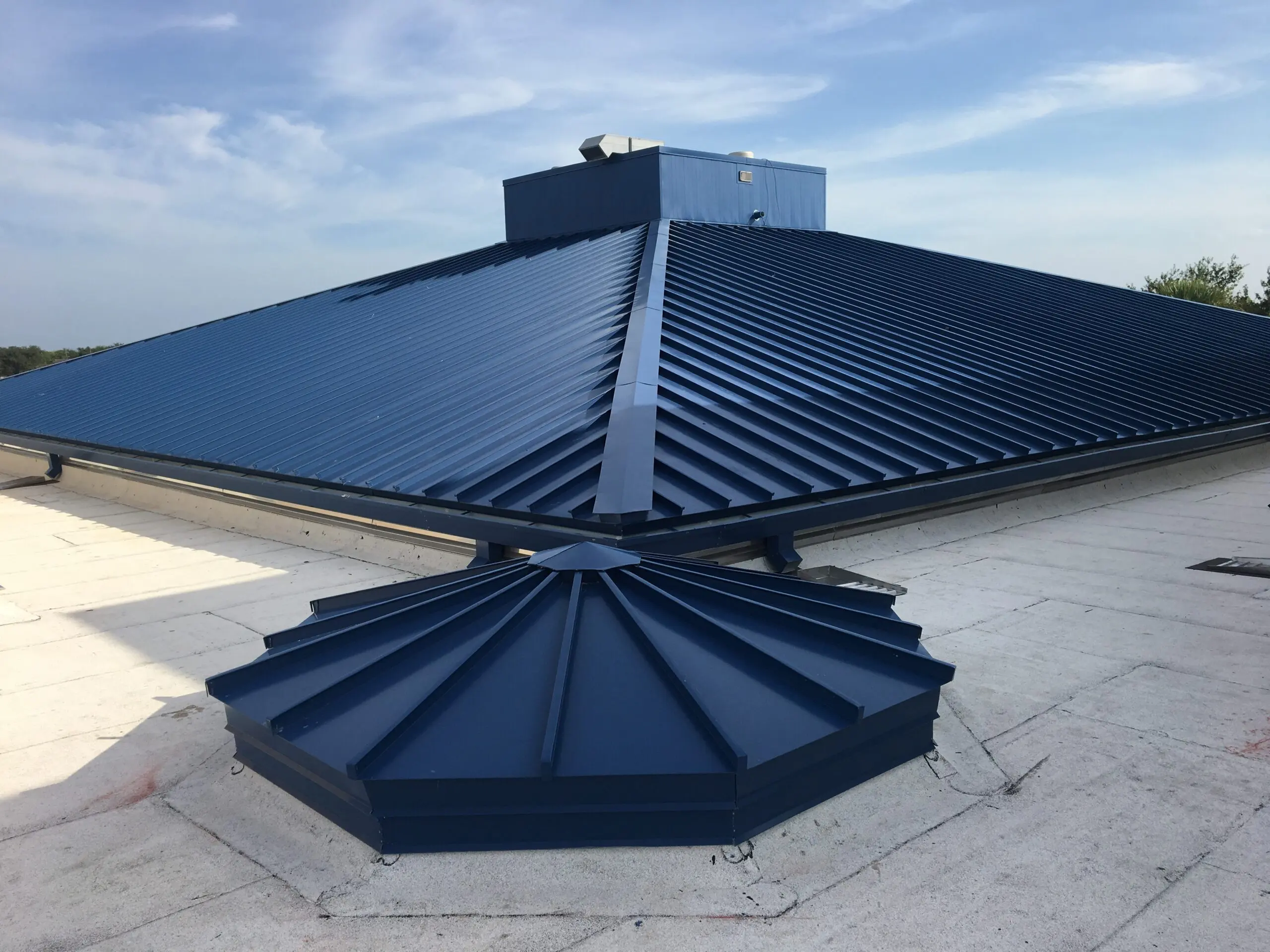 Standing Seam Metal Roof Systems in Denver | Commercial Roofers of Denver